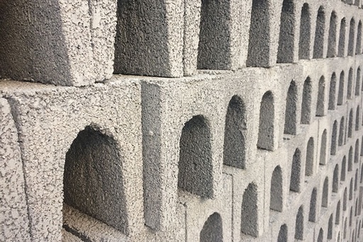 [B006] BLOCK SOLERA  POMA 15 X 20 X 40  (UNID)